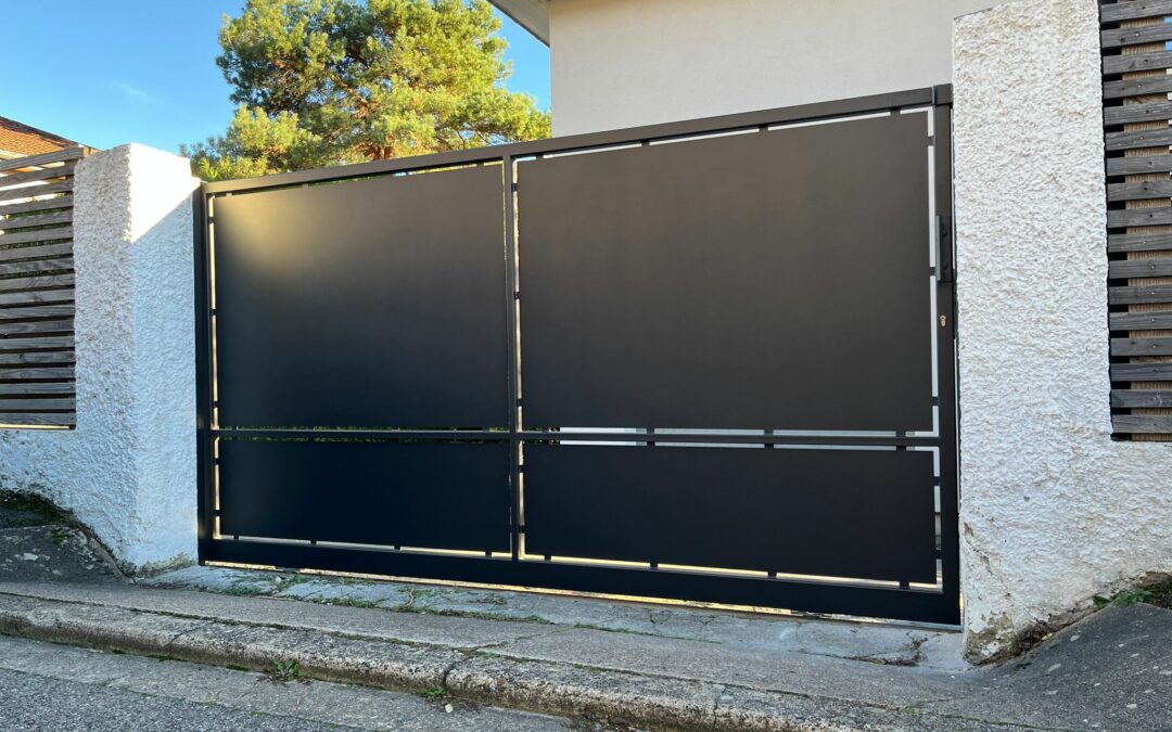 Portail à Rilleux La Pape (69)